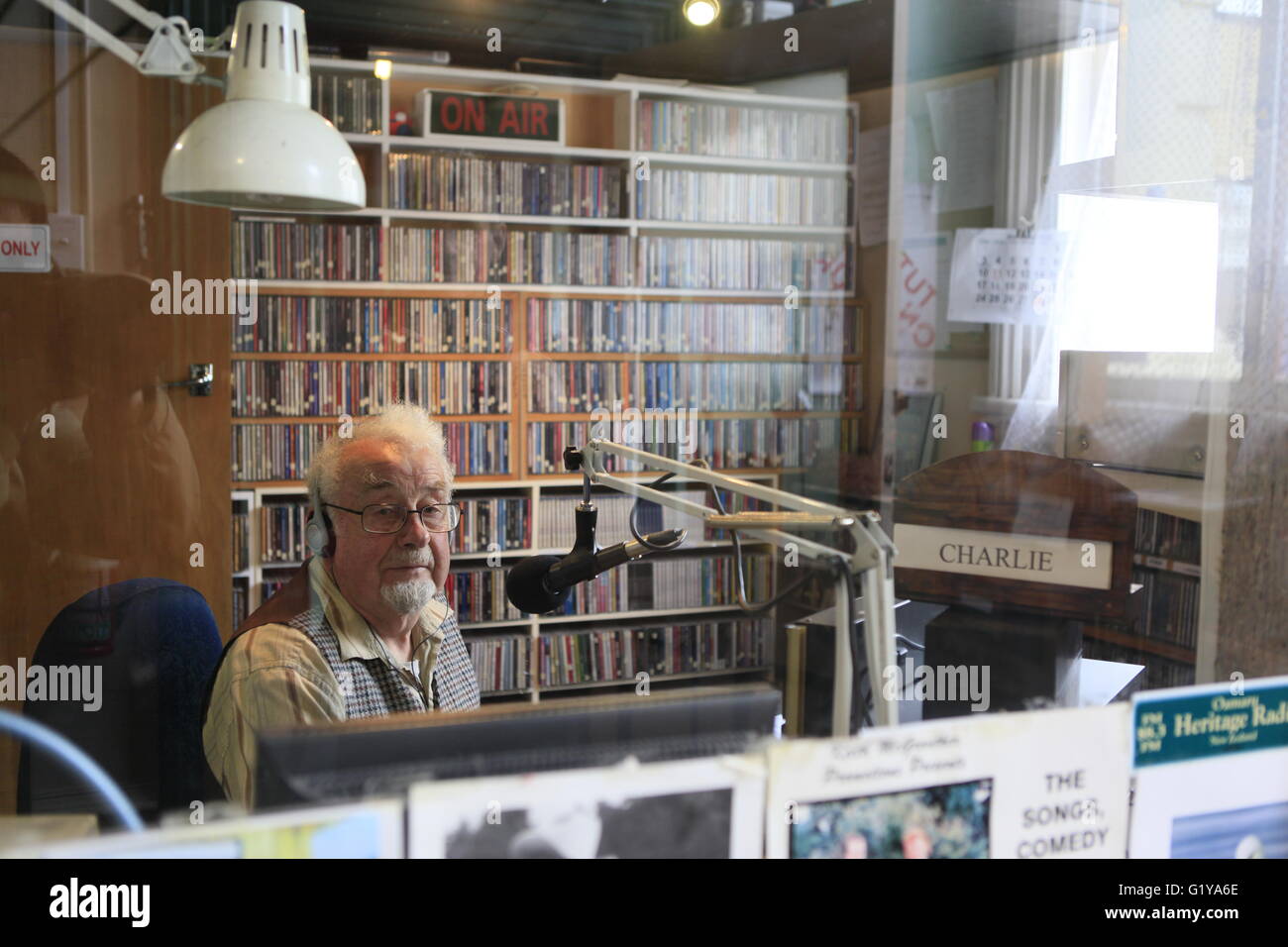 Charlie Fraser on air for the Oamaru Heritage Radio Stock Photo