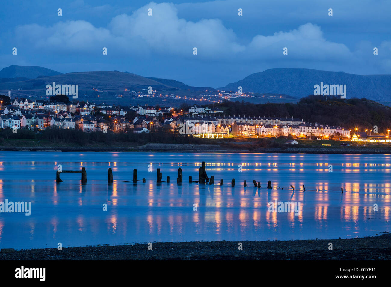 Caernarfon at night, Gwynedd, North Wales Stock Photo