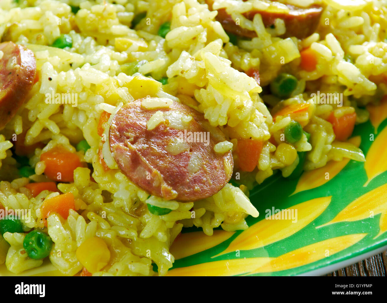 Arroz a la valenciana Traditional Spanish paella Stock Photo Alamy