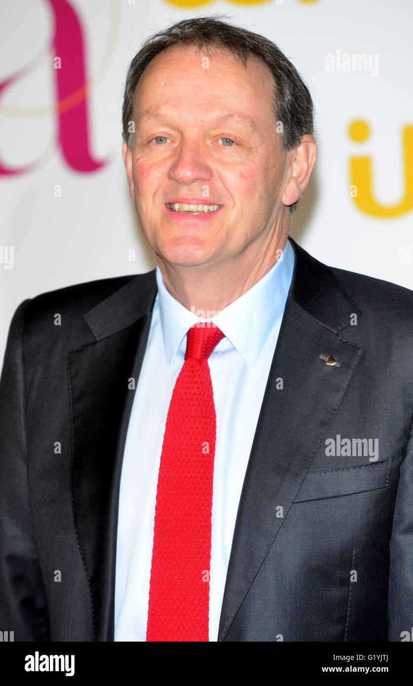 Kevin whately hi-res stock photography and images - Alamy