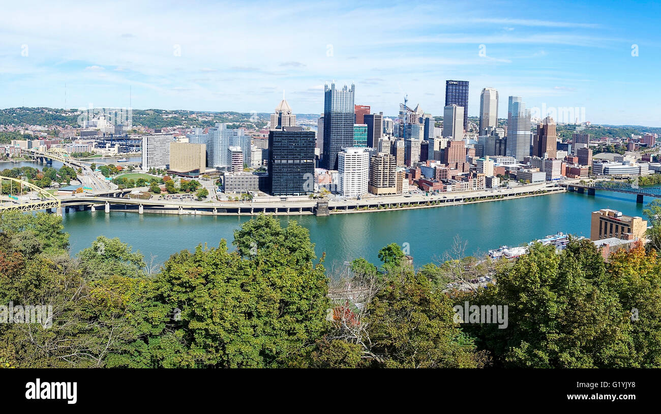 Pittsburgh skyline view hi-res stock photography and images - Alamy