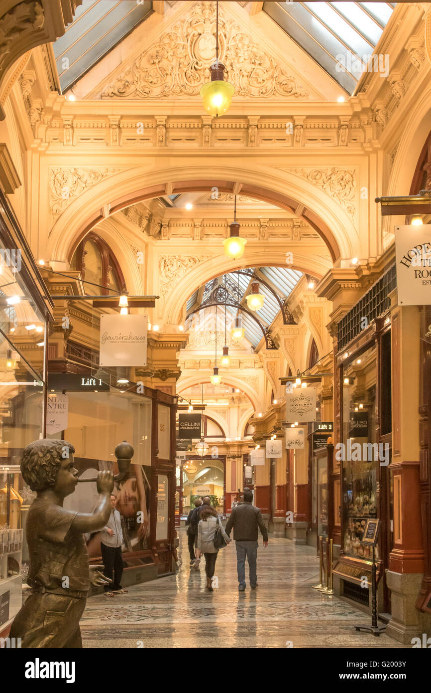Shopping arcade melbourne hi-res stock photography and images - Alamy
