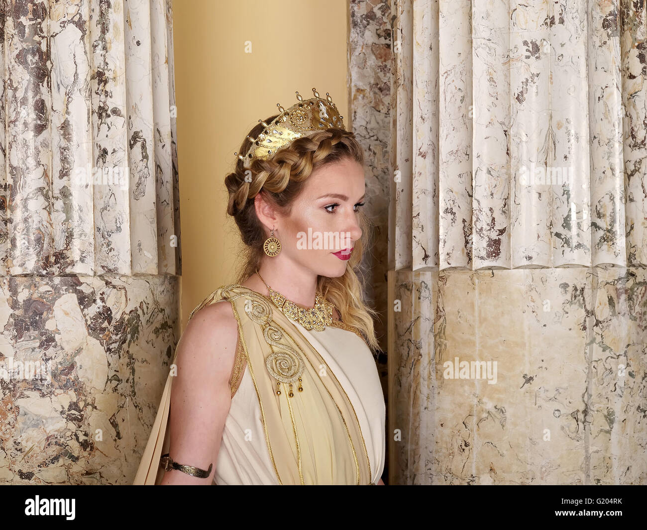 woman in traditional roman clothing posing in temple Stock Photo - Alamy