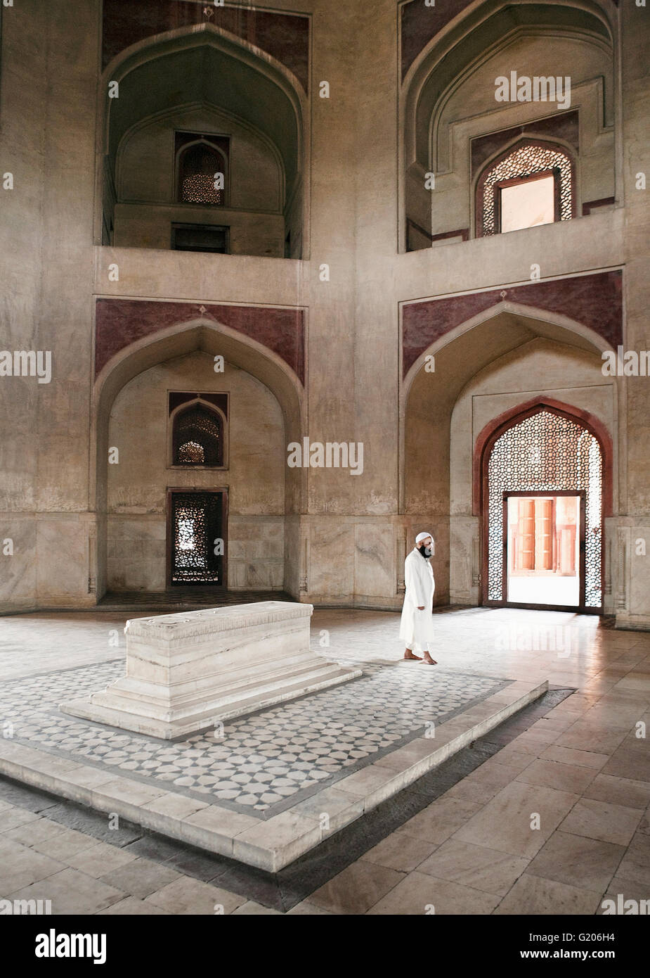 Humayun's Tomb, from 1565-1572 A.D., is a UNESCO World Heritage site ...