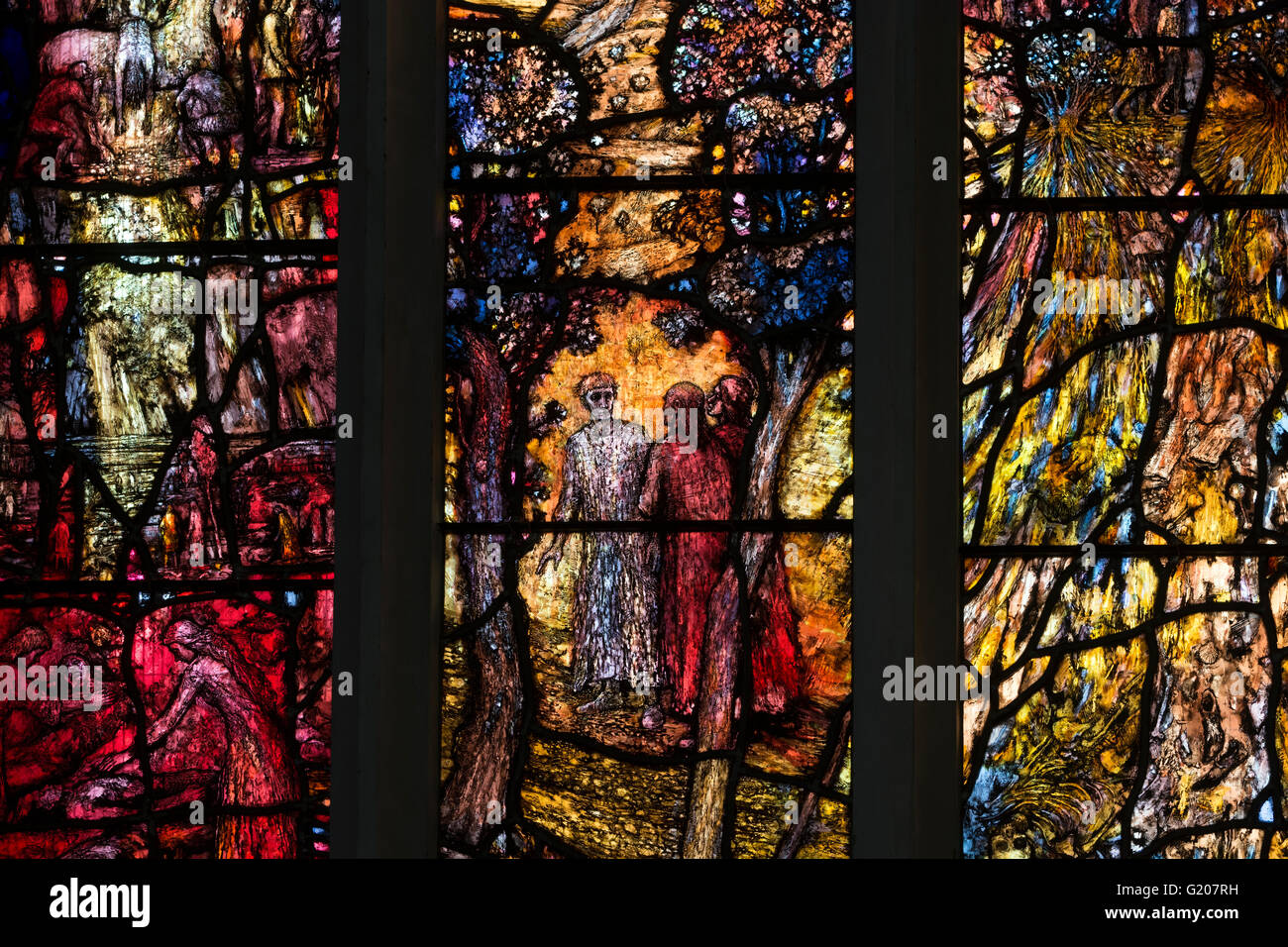 Richard III memorial stained glass by Tom Denny, detail, Leicester Cathedral, UK Stock Photo Alamy