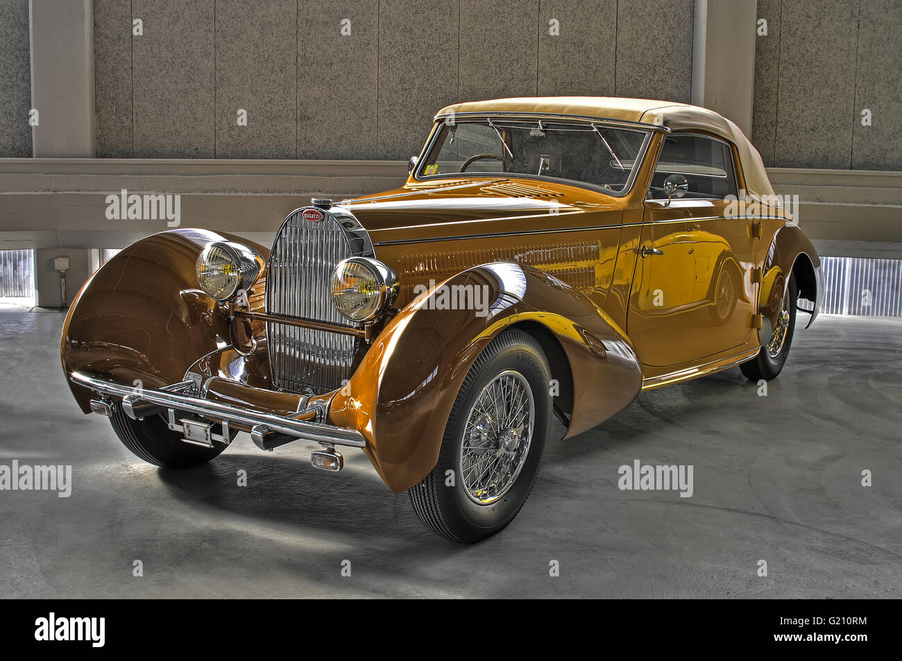 Bugatti 57 hi-res stock photography and images - Alamy