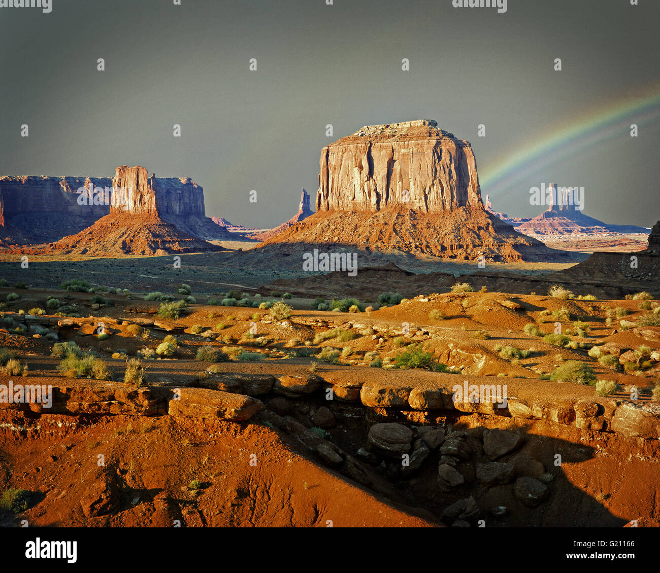 USA ARIZONA Rainbow over Monument Valley Stock Photo Alamy