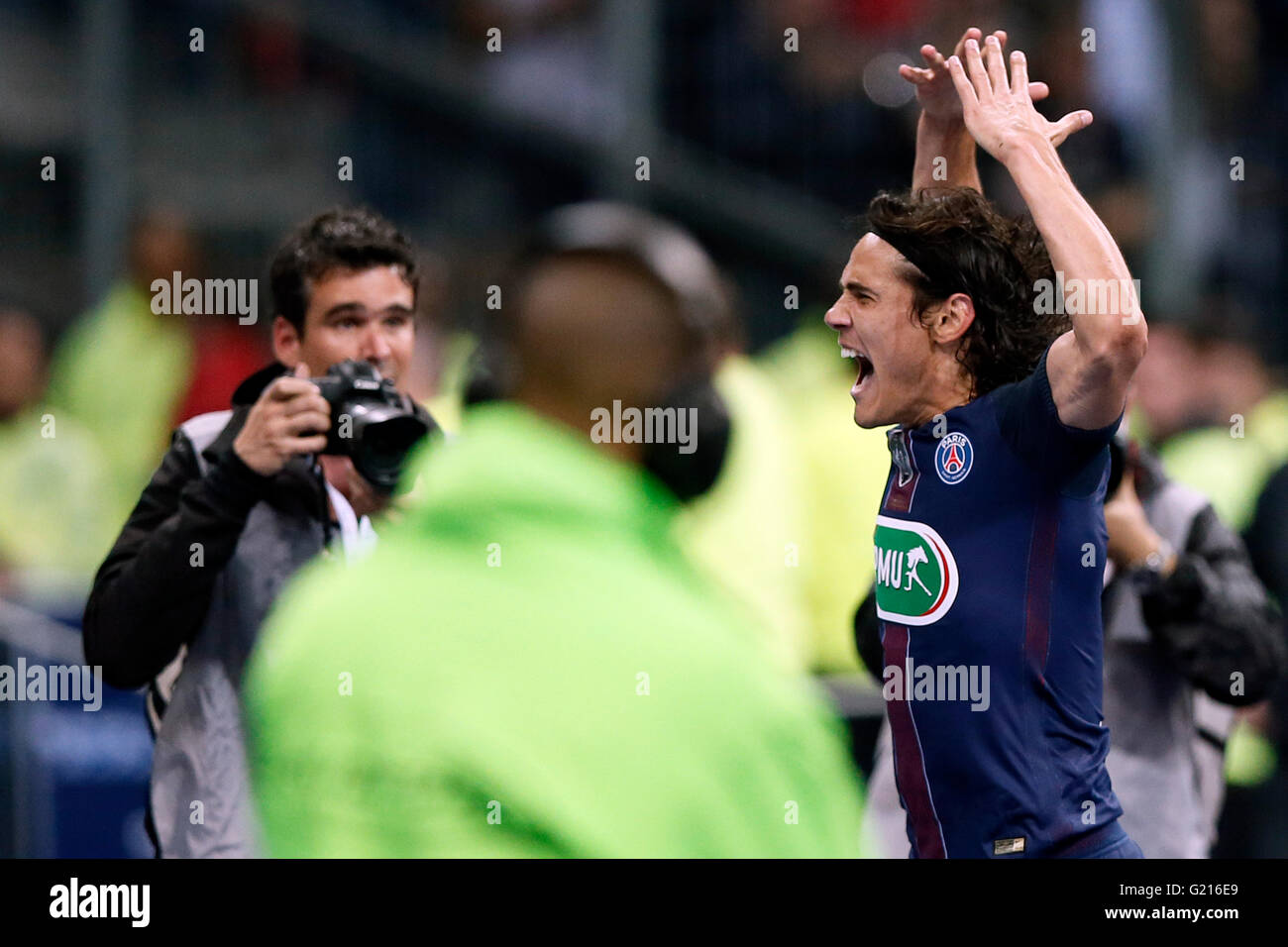 Marseille paris cavani hi-res stock photography and images - Alamy