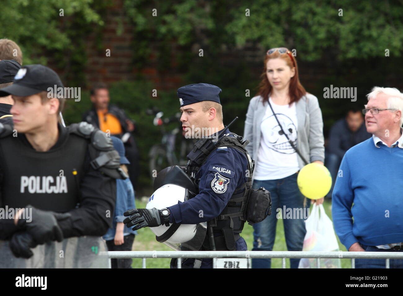 Gdansk, Poland. 21st May, 2016. Polish Police tests new pattern of