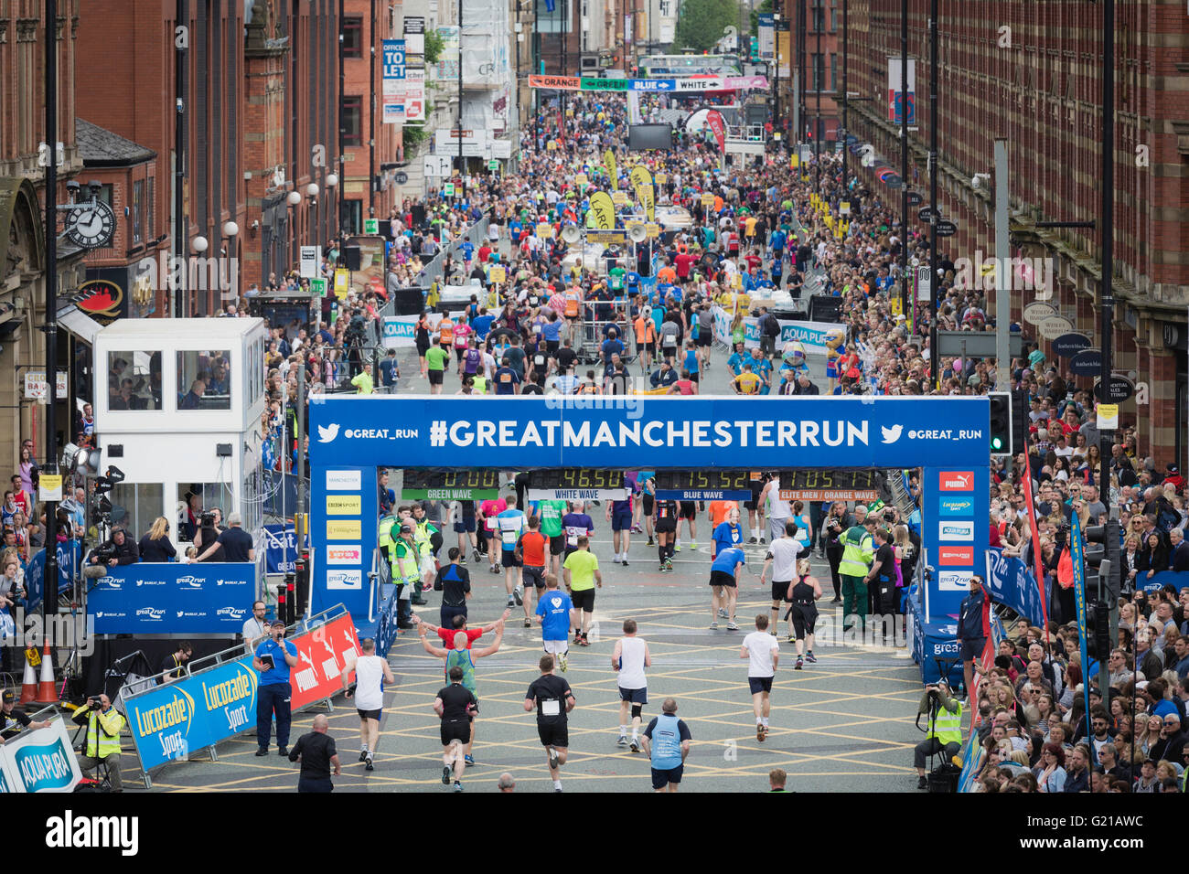 Manchester, UK. 22 May, 2016. Great Manchester Run. Finishing the Great Manchester Run. Credit:  Andy Barton/Alamy Live News Stock Photo