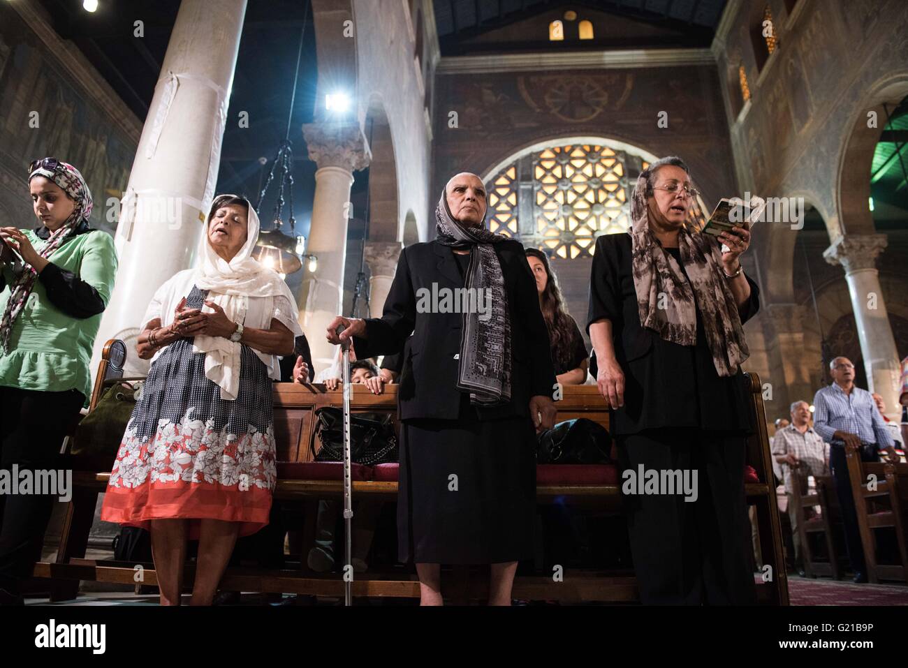 Cairo, Egypt. 22nd May, 2016. A mass is held for victims of crashed EgyptAir plane at Al-Boutrossiya Church, the main Coptic Cathedral complex, in Cairo, Egypt, May 22, 2016. Relatives and friends prayed for victims of crashed EgyptAir flight MS804 plane at the church Sunday. Egyptian President Abdel-Fattah al-Sisi said on Sunday that no assumption is certain why the Egyptair plane crashed over Mediterranean the last week. Credit:  Meng Tao/Xinhua/Alamy Live News Stock Photo