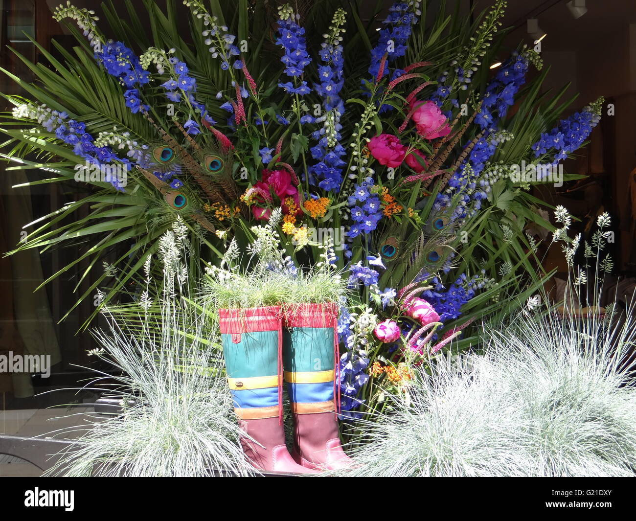 Chelsea is getting ready for Chelsea Flower Show 2016, London, UK, 22 May 2016 Stock Photo