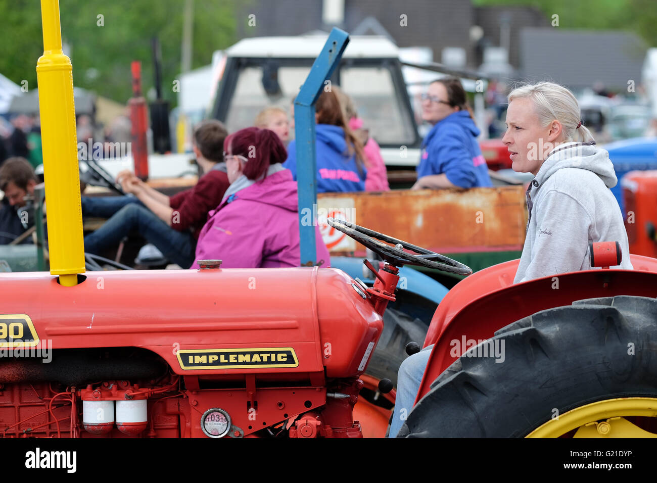 Female Tractor Driver High Resolution Stock Photography And Images Alamy