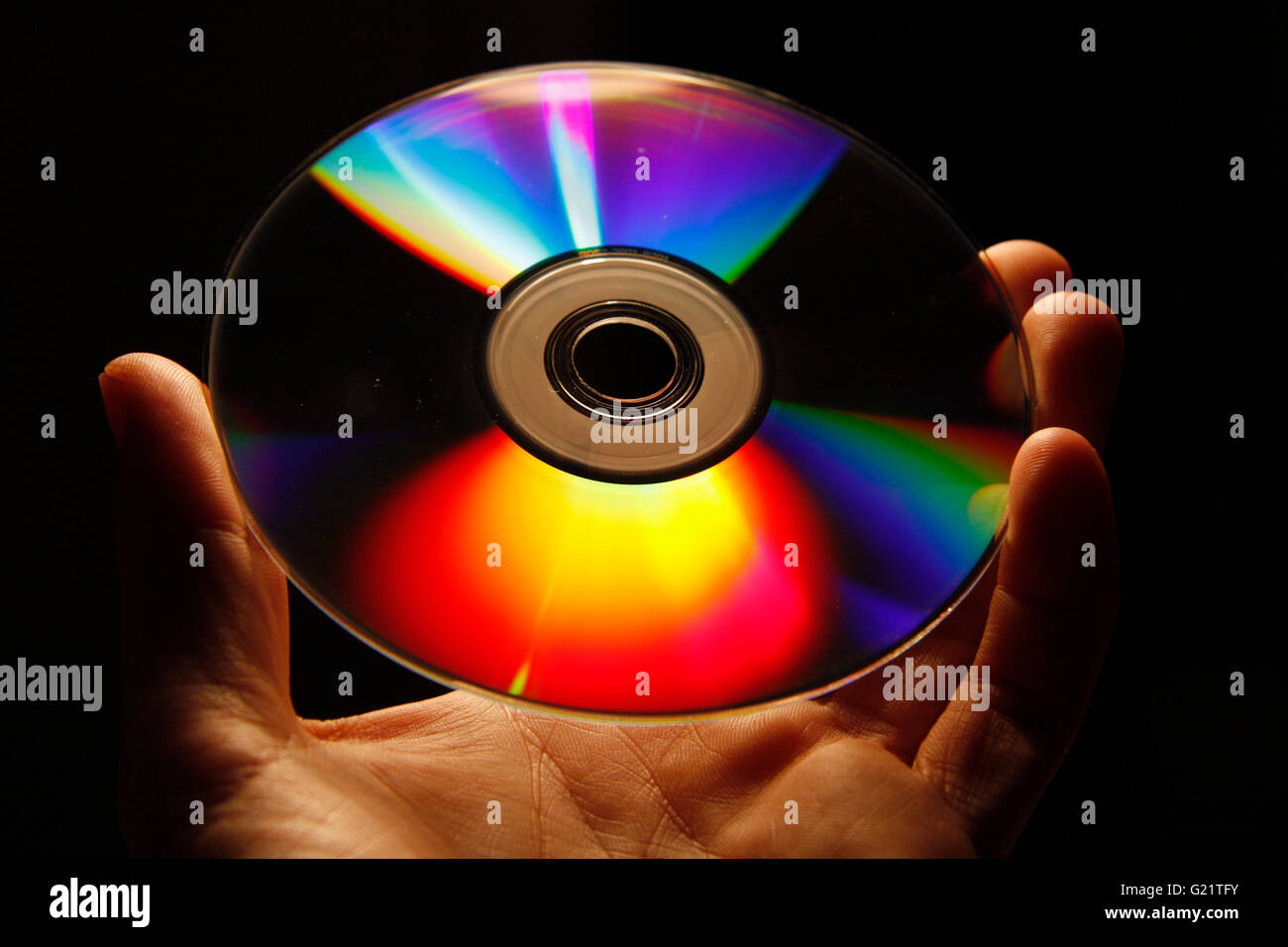 Symbolbild: Datentraeger: nach CD und DVD erobern mit Blue Ray und HD-DVDs Datentraeger mit noch groesserer Speicherkapazitaet d Stock Photo