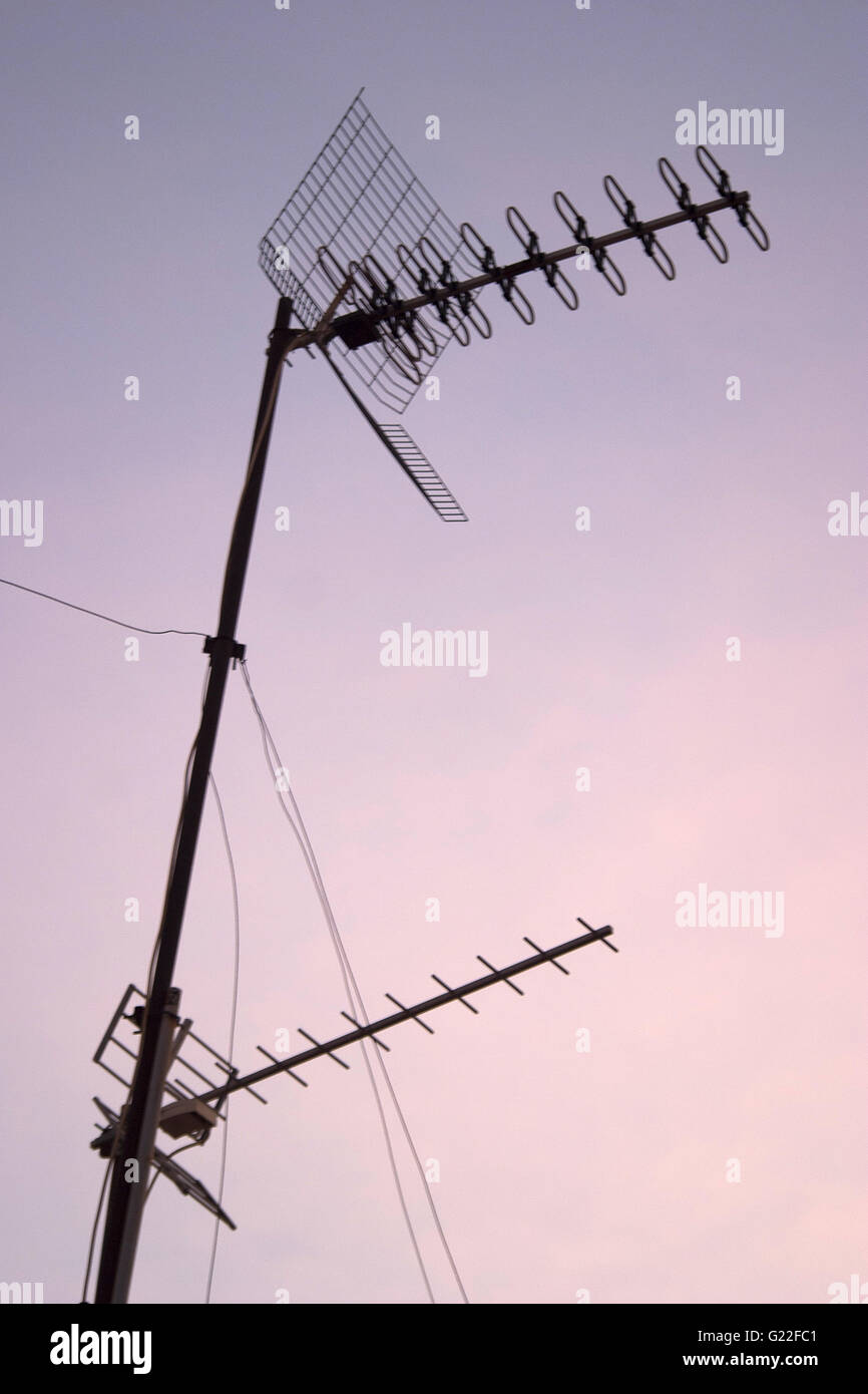 Aerials tv hires stock photography and images Alamy