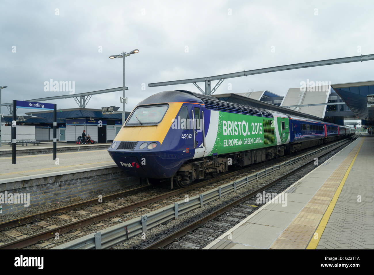 HST 43012 at Reading Station in Bristol 2015 Livery -1 Stock Photo