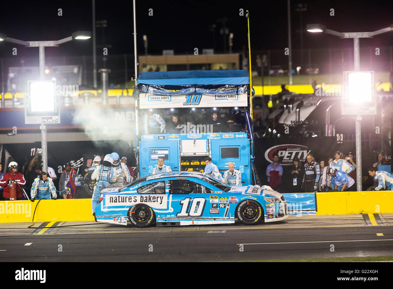 Concord, NC, USA. 21st May, 2016. Concord, NC - May 21, 2016: Danica Patrick (10) brings his race car in for service during The Sprint All-Star Race at the Charlotte Motor Speedway in Concord, NC. © csm/Alamy Live News Stock Photo