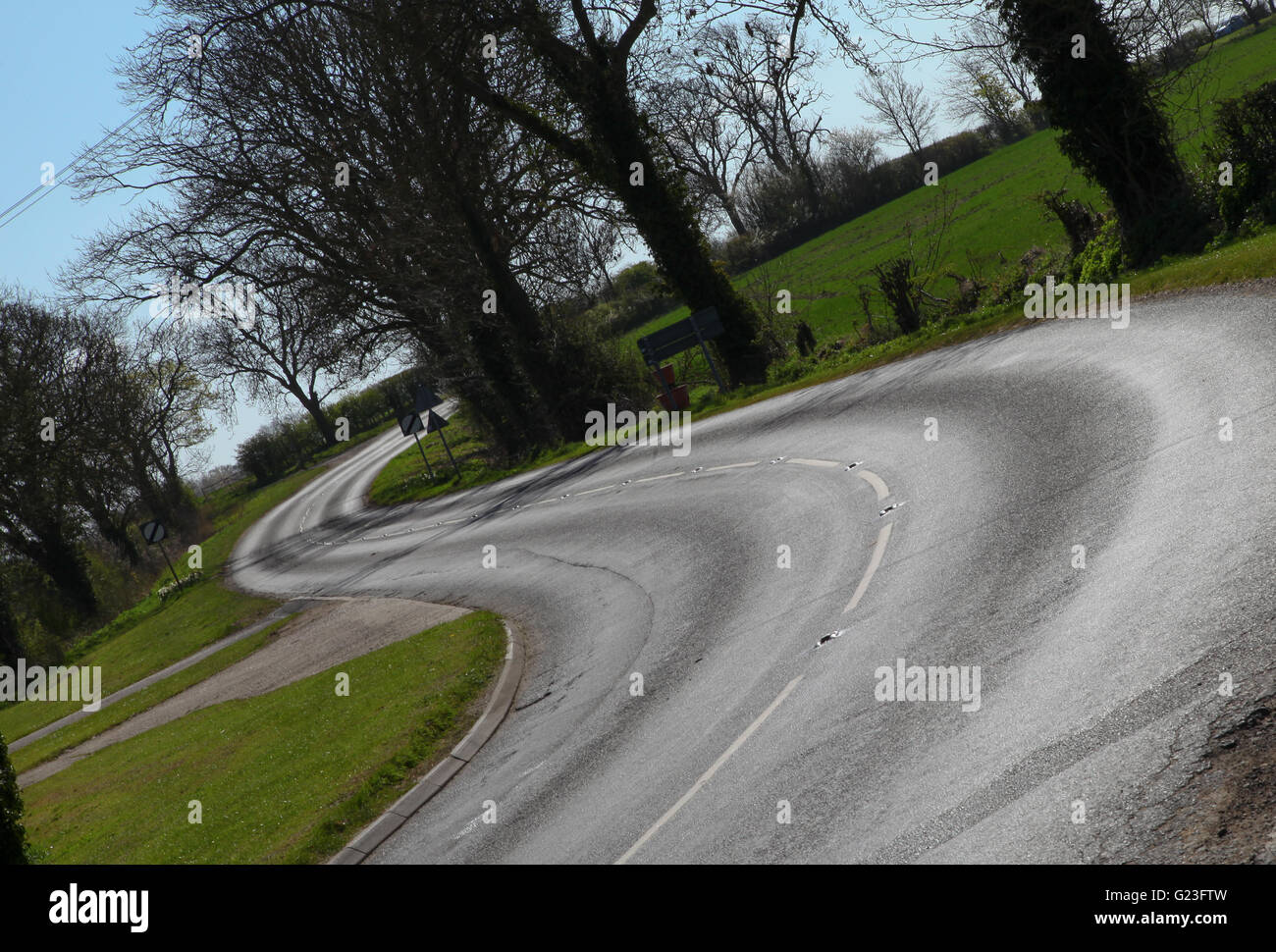 curvy roads near me, twisty roads, road, twisty, winding, travel