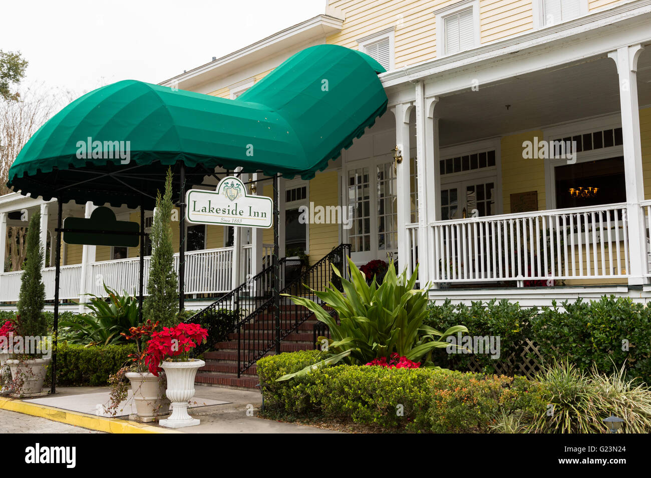 Historic Lakeside Inn in Mount Dora, Florida. The Lakeside Inn is the oldest continuously operating hotel in the State of Florida. Stock Photo