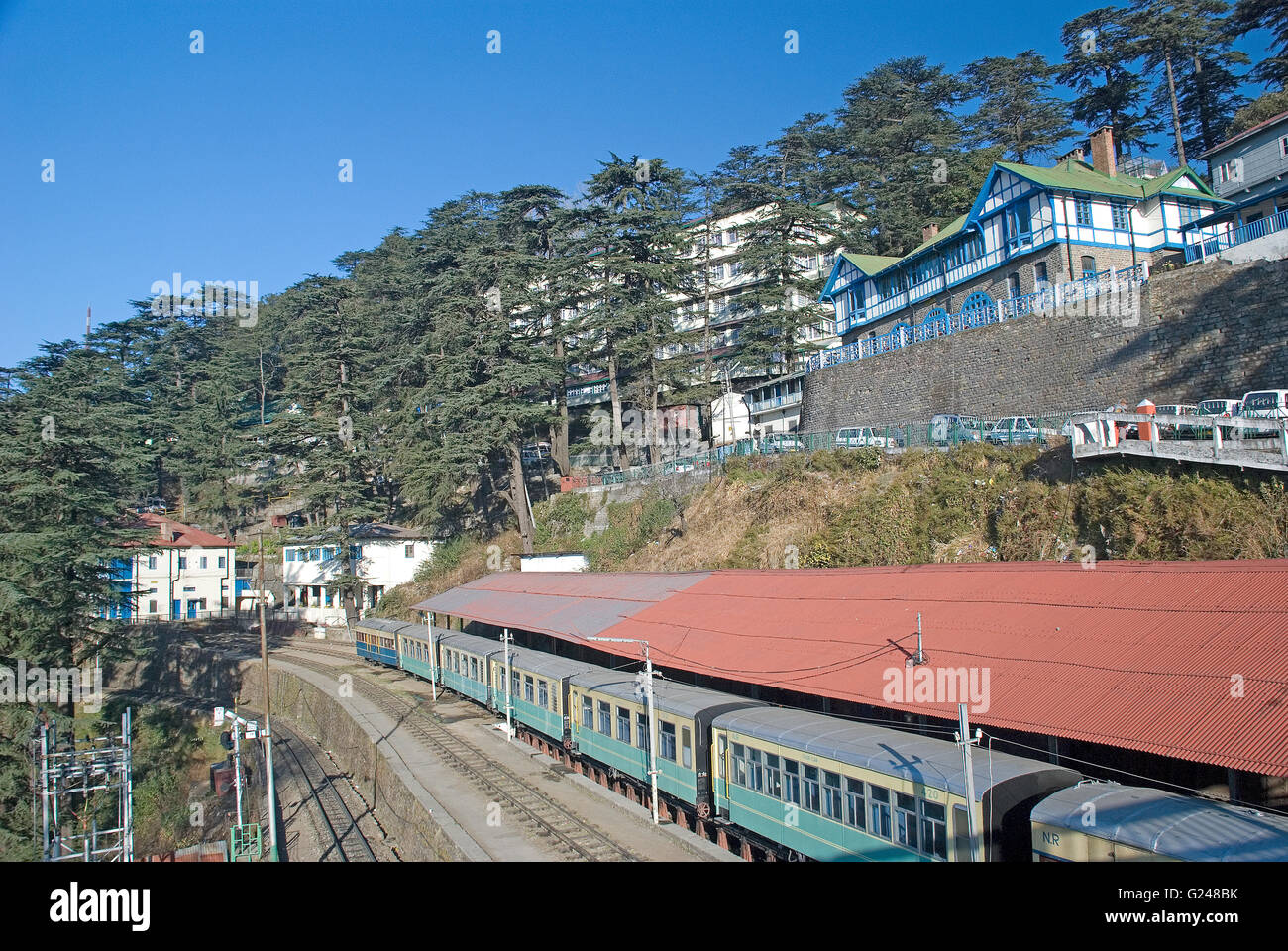 Shimla train track hires stock photography and images Alamy