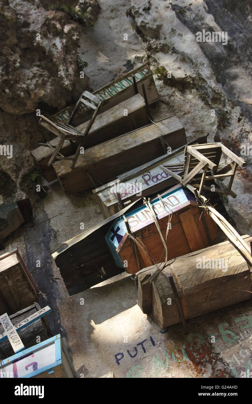 Sagada, hanging coffins in the Echo Valley, Philippines Stock Photo