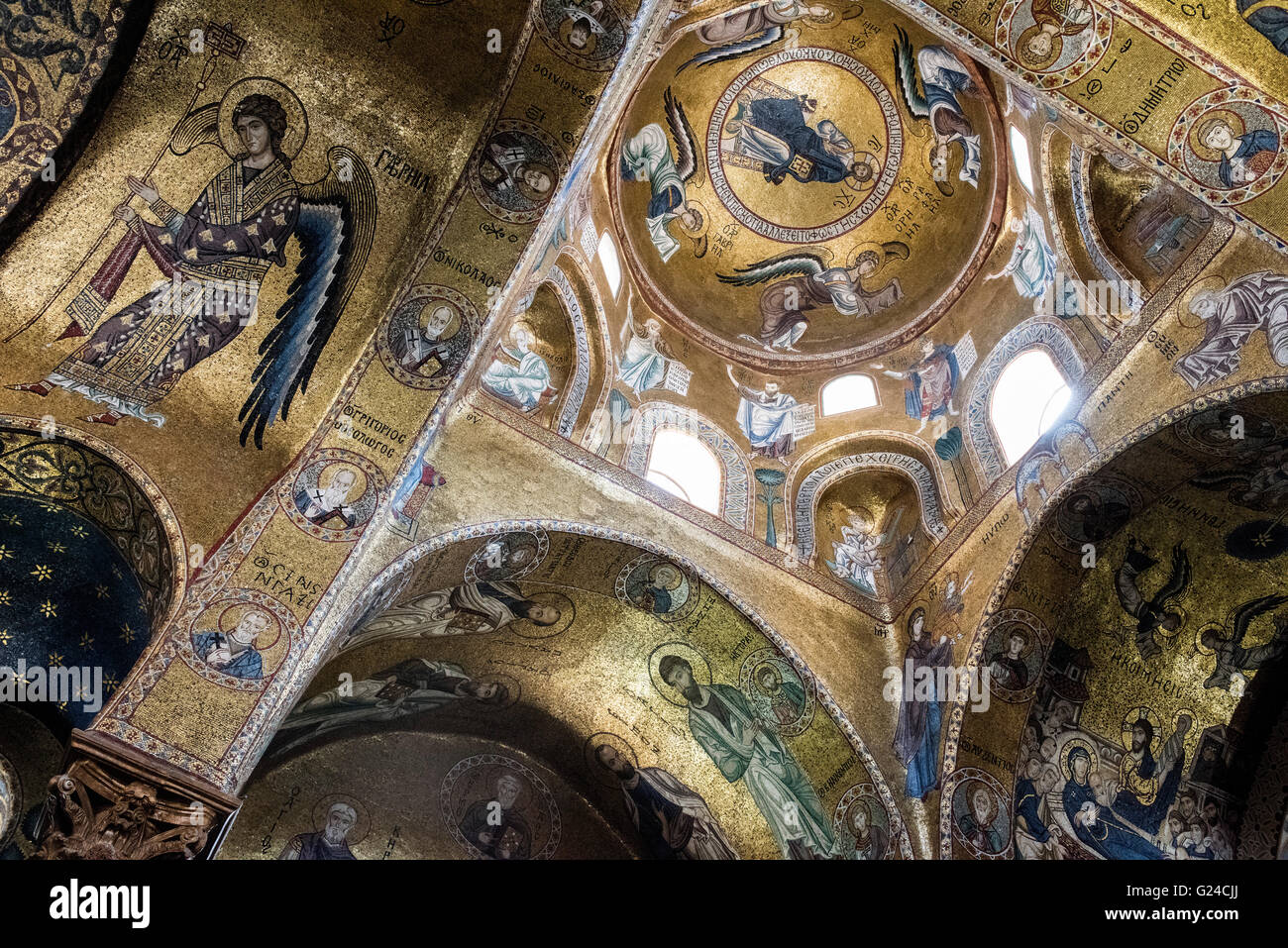 Mosaic ceiling hi-res stock photography and images - Alamy