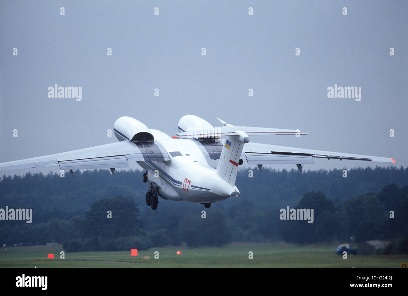 Antonov AN-72 stol transport aircraft Stock Photo