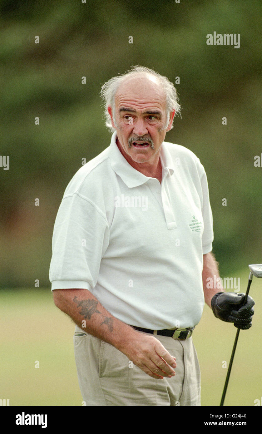 sean connery plays golf at gleneagles with jackie stewart Stock Photo