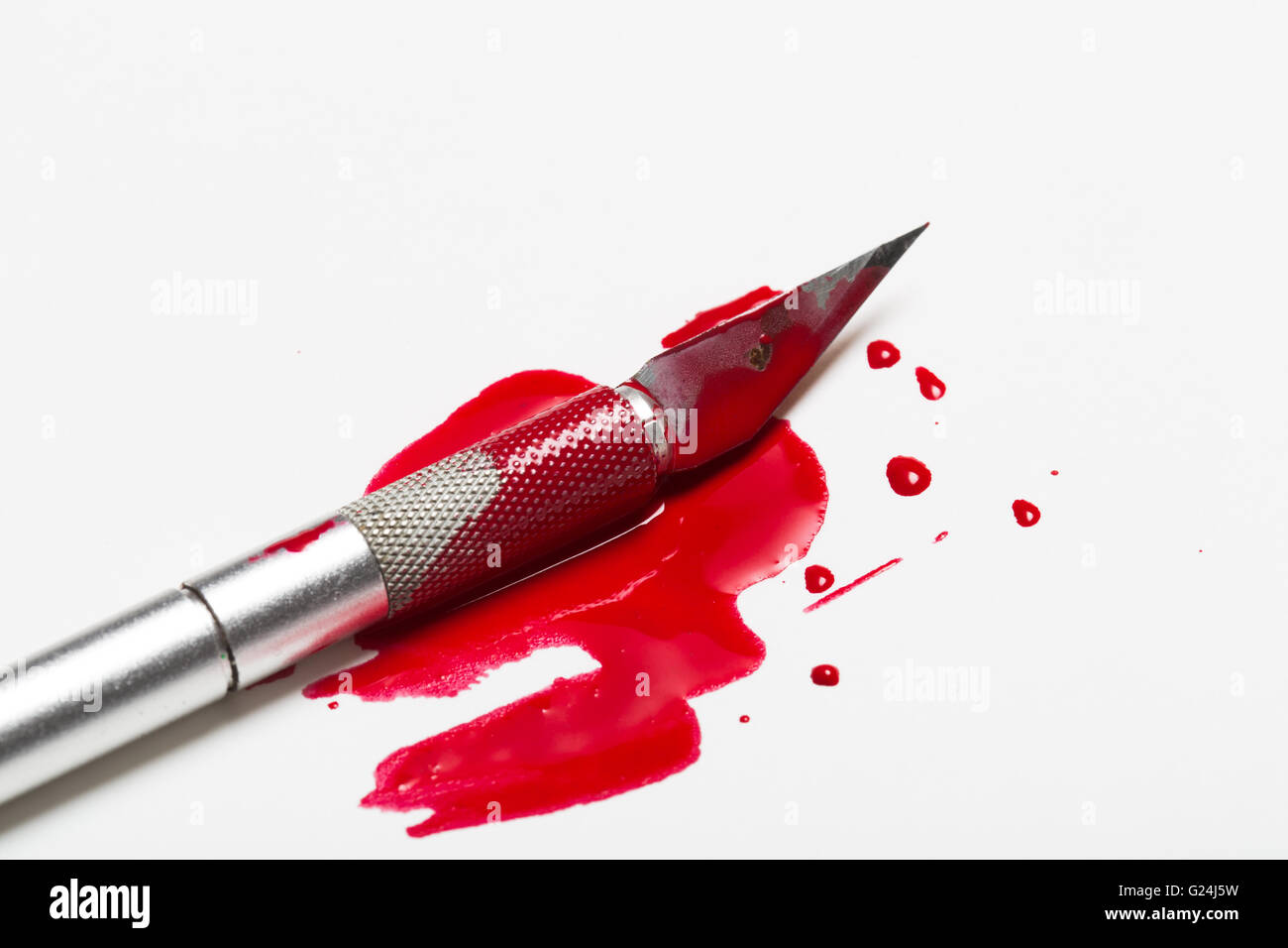 how sharp is a scalpel