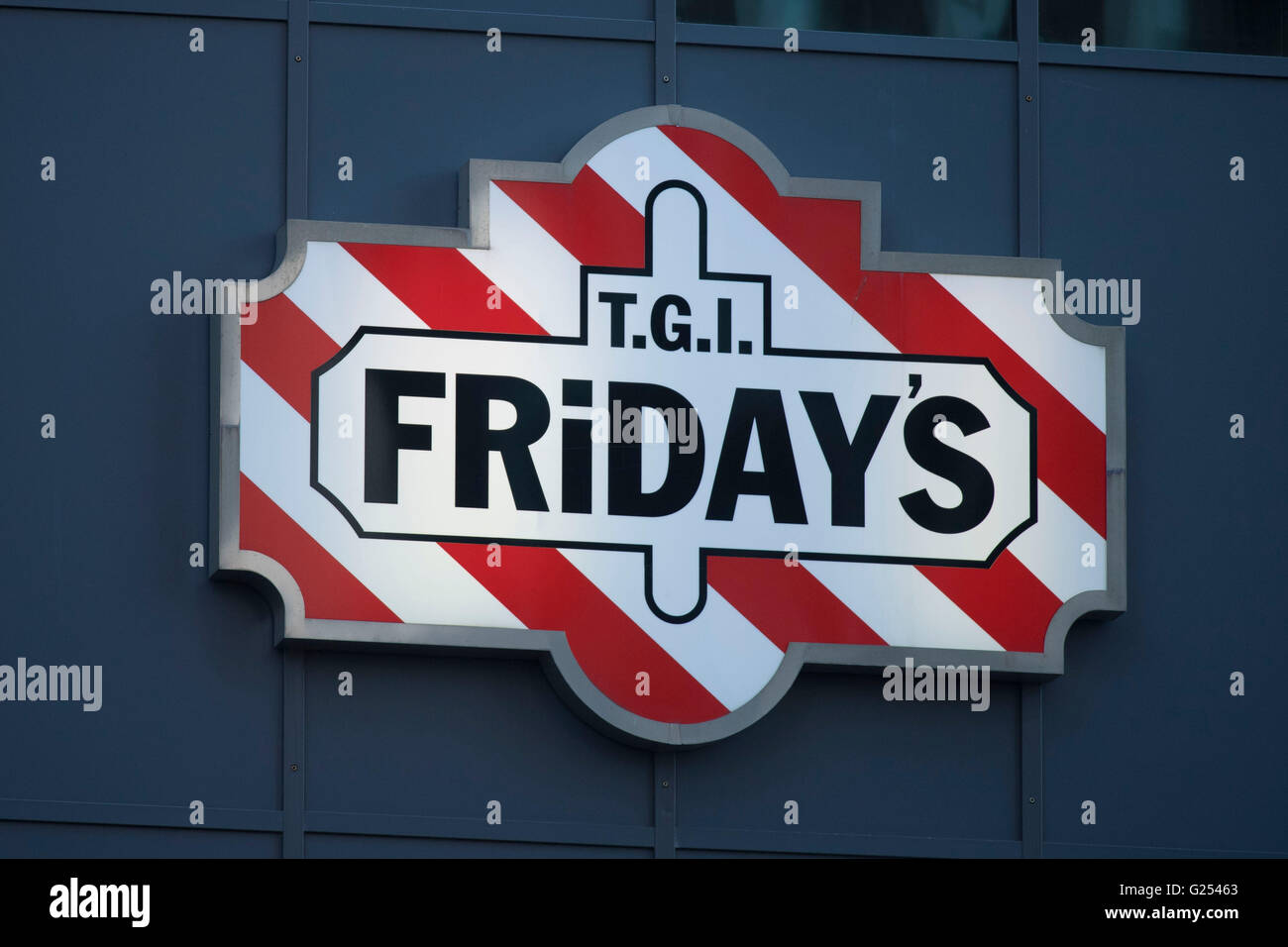TGI Friday's restaurant sign logo Stock Photo
