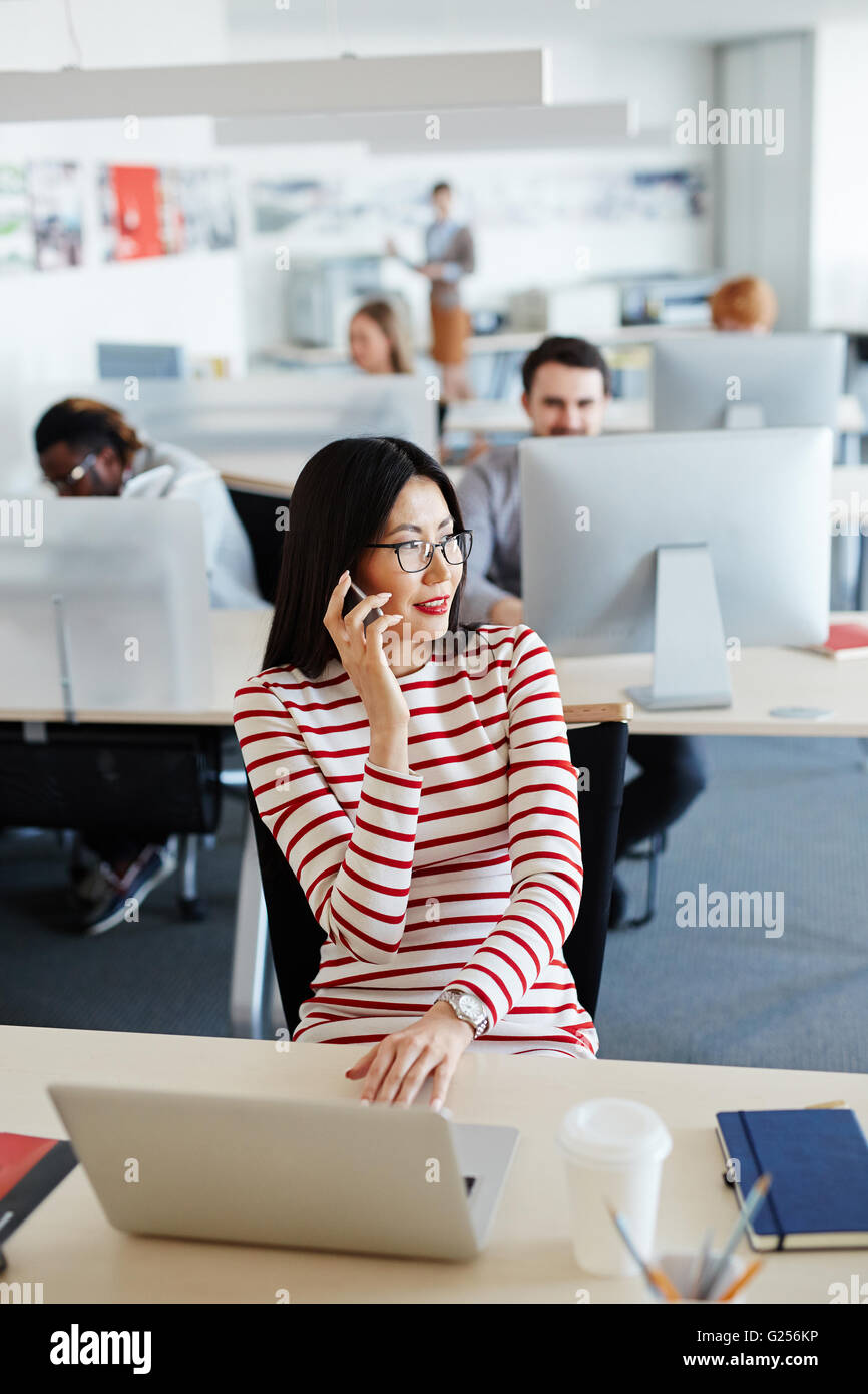 Asian secretary hi-res stock photography and images - Alamy
