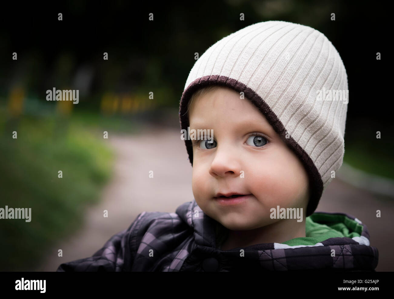 Portrait of a boy wearing knitted hat Stock Photo Alamy