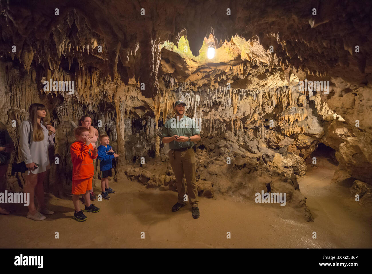 Florida Caverns State Park in Marianna - Florida Caverns State Park In Marianna Florida Offers Cave Tours Through G25B6P 