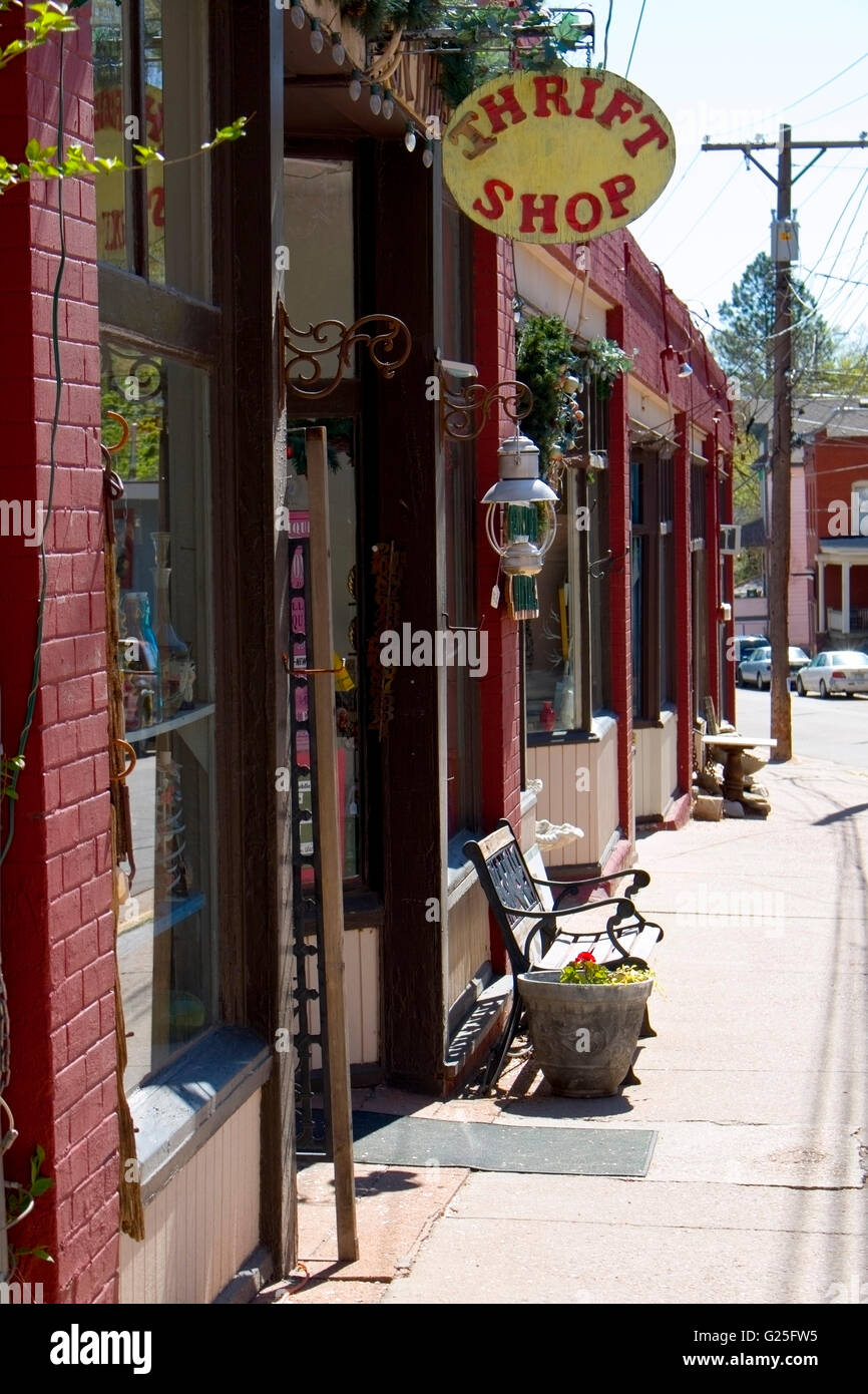 Manitou springs hires stock photography and images Alamy