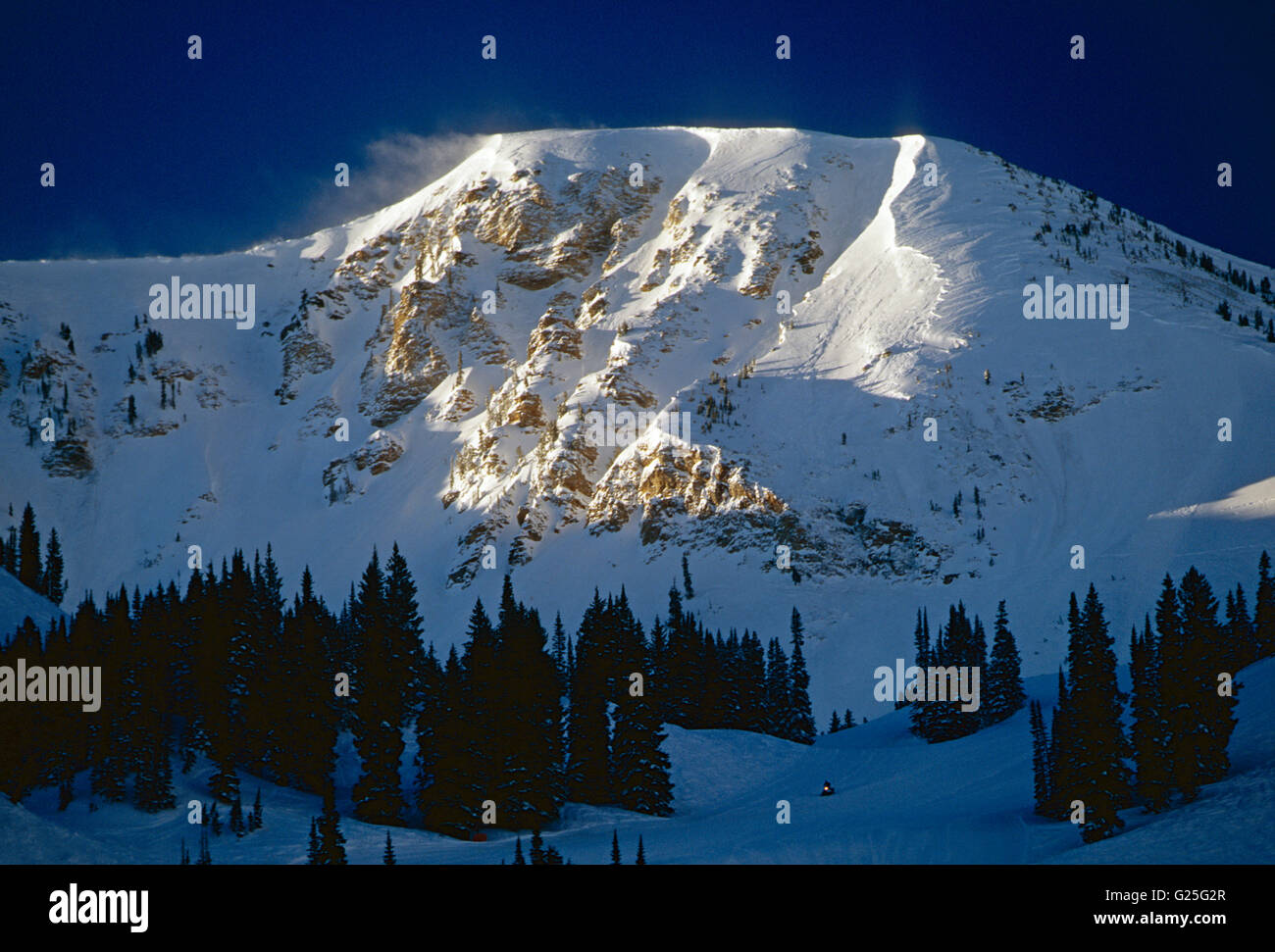 Snowmobile winter rockies hires stock photography and images Alamy