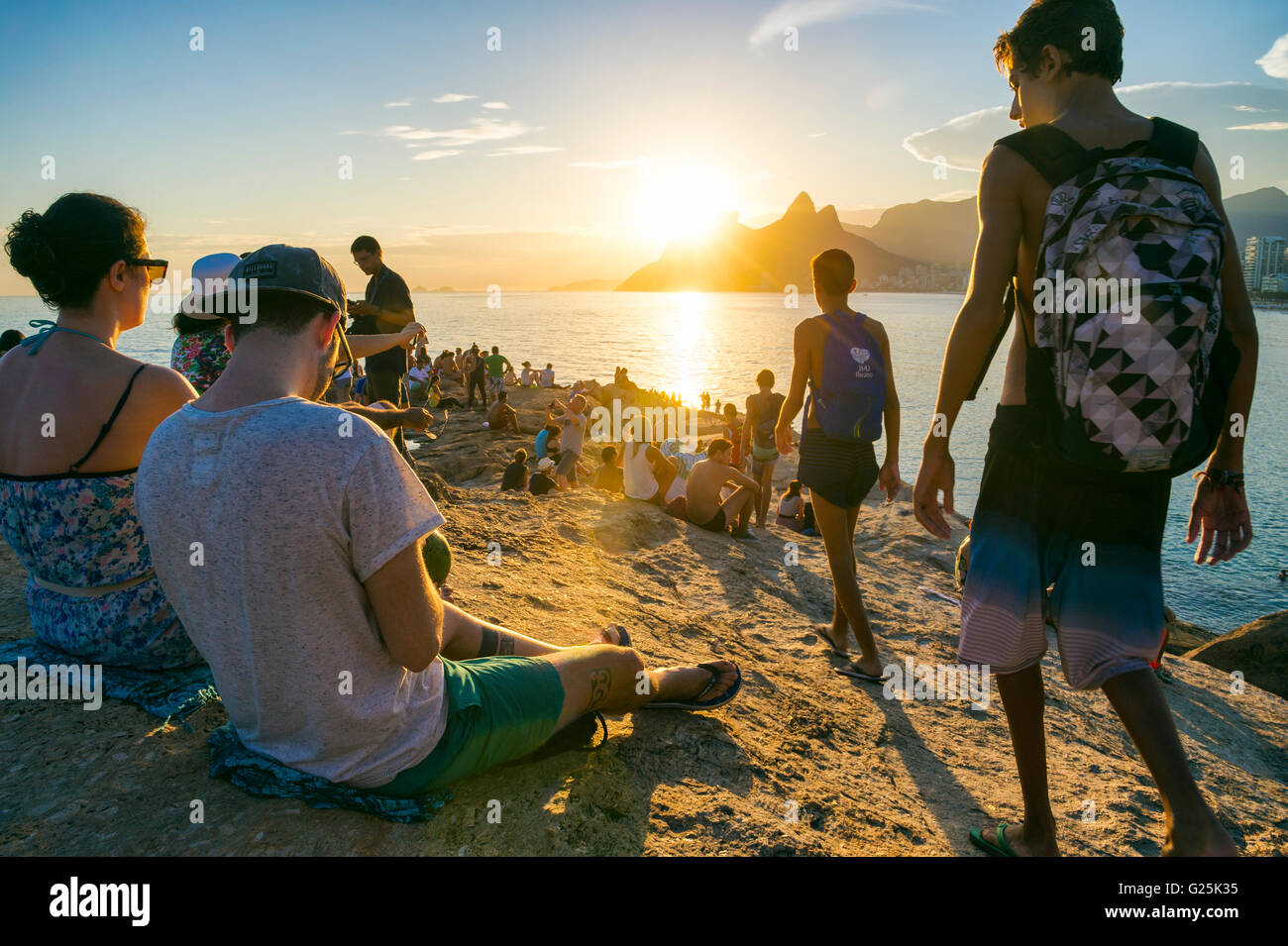 On The Rocks Stock Photos & On The Rocks Stock Images - Alamy
