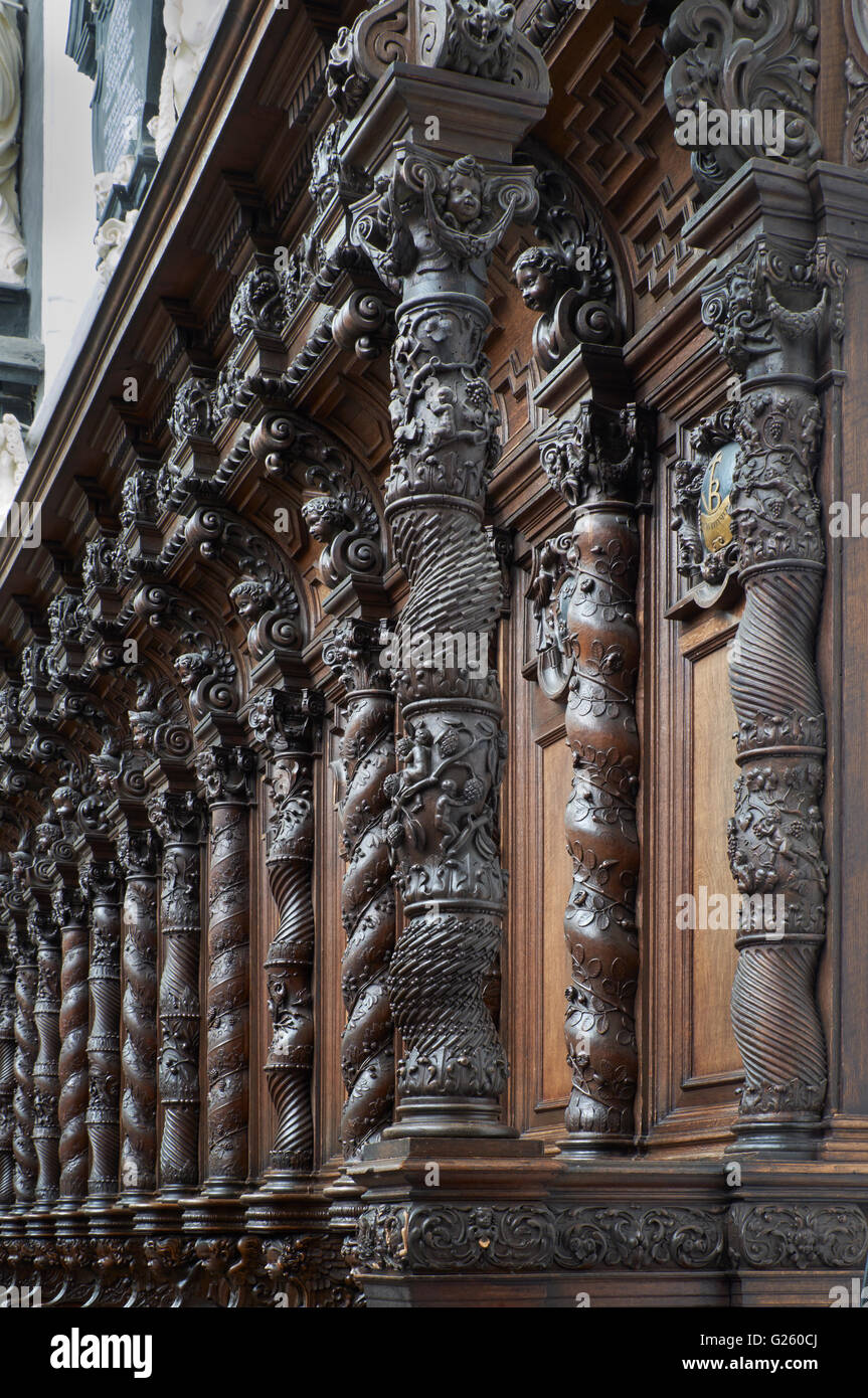 St Paulus church, Antwerp, Solomonic columns Stock Photo