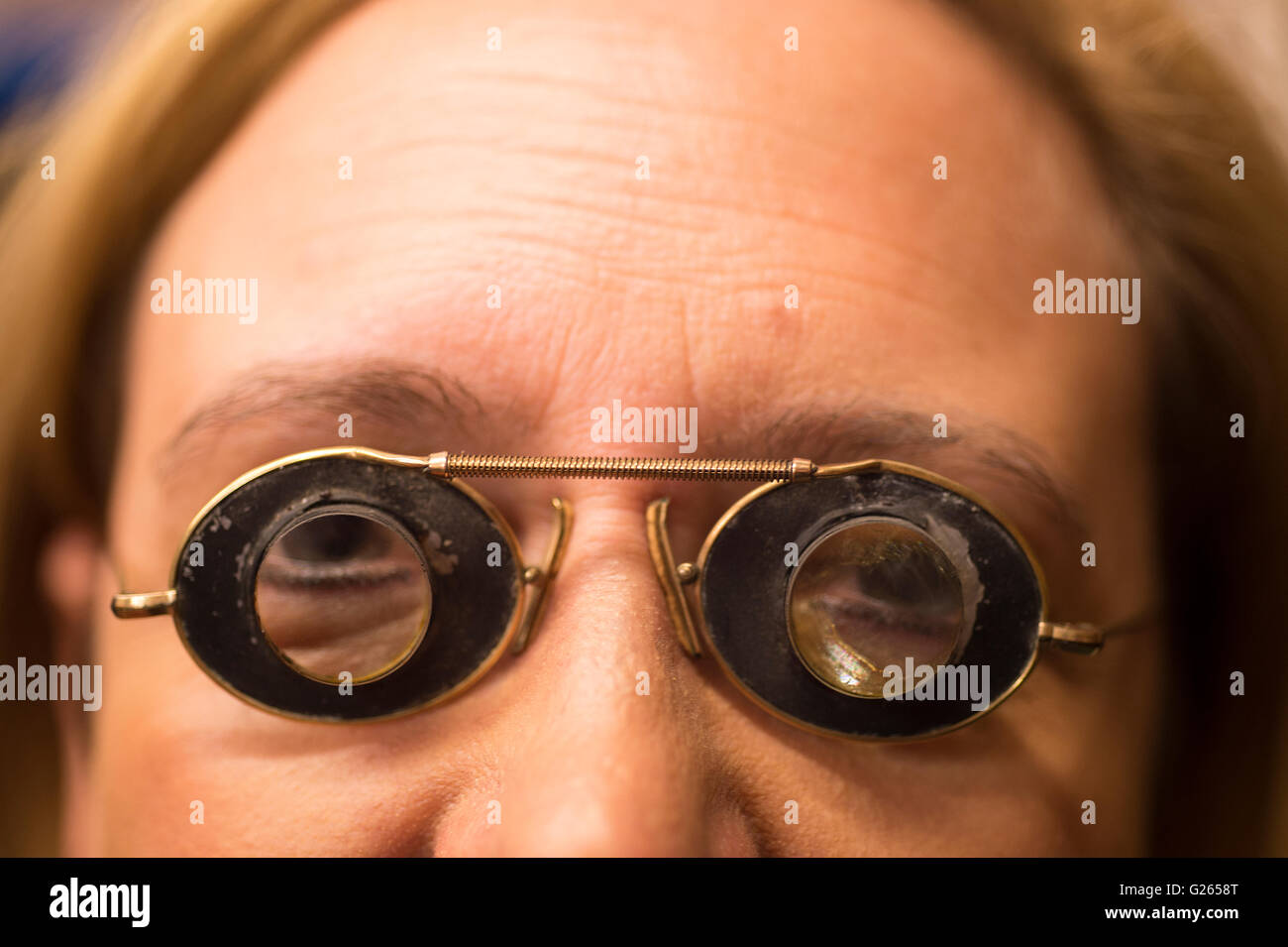 Voyager Press, London UK. 24th May 2016. Rare collection of Spectacles from the 1700s to the 1940s is previewed and modelled before going to the London Antiquarian Book Fair at Olympia. Photo: a pair of magnifying glasses. Credit:  Malcolm Park editorial/Alamy Live News. Stock Photo