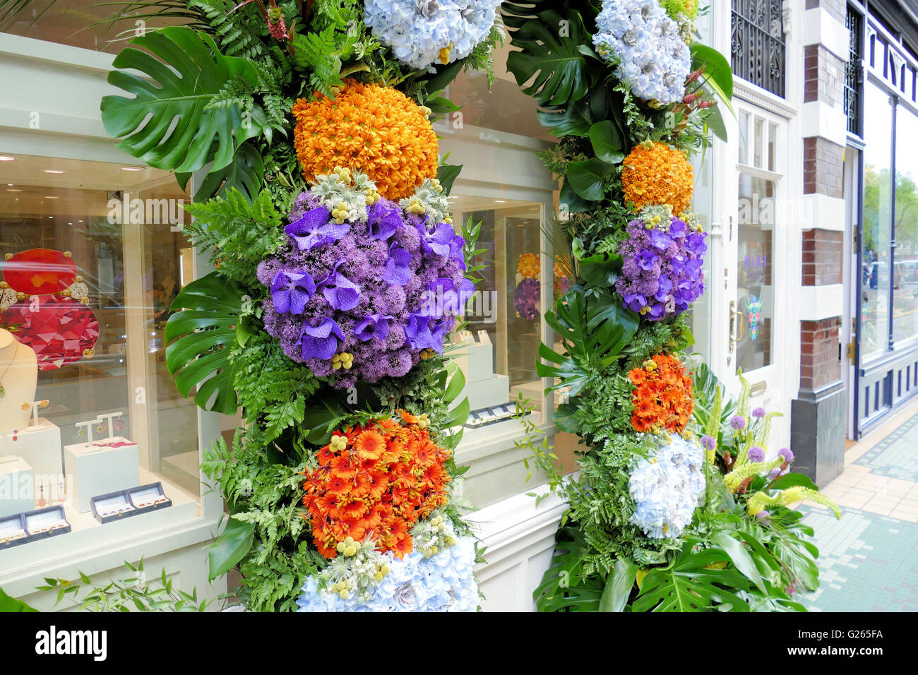 Retailers in Chelsea compete for the best floral decorations as part of
