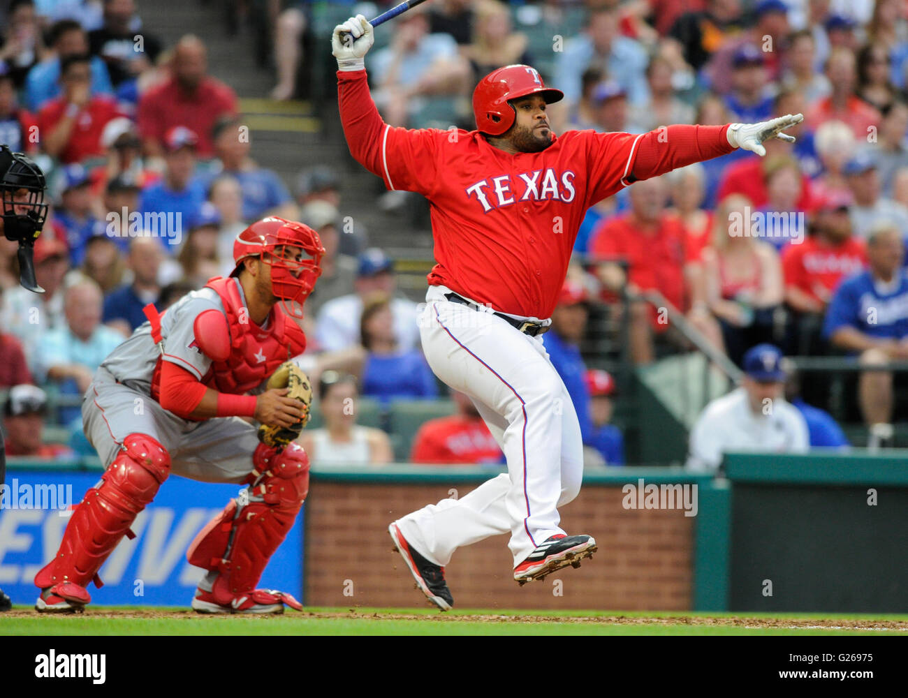 Arlington, Texas, USA. 24th May, 2016. Texas Rangers designated hitter ...