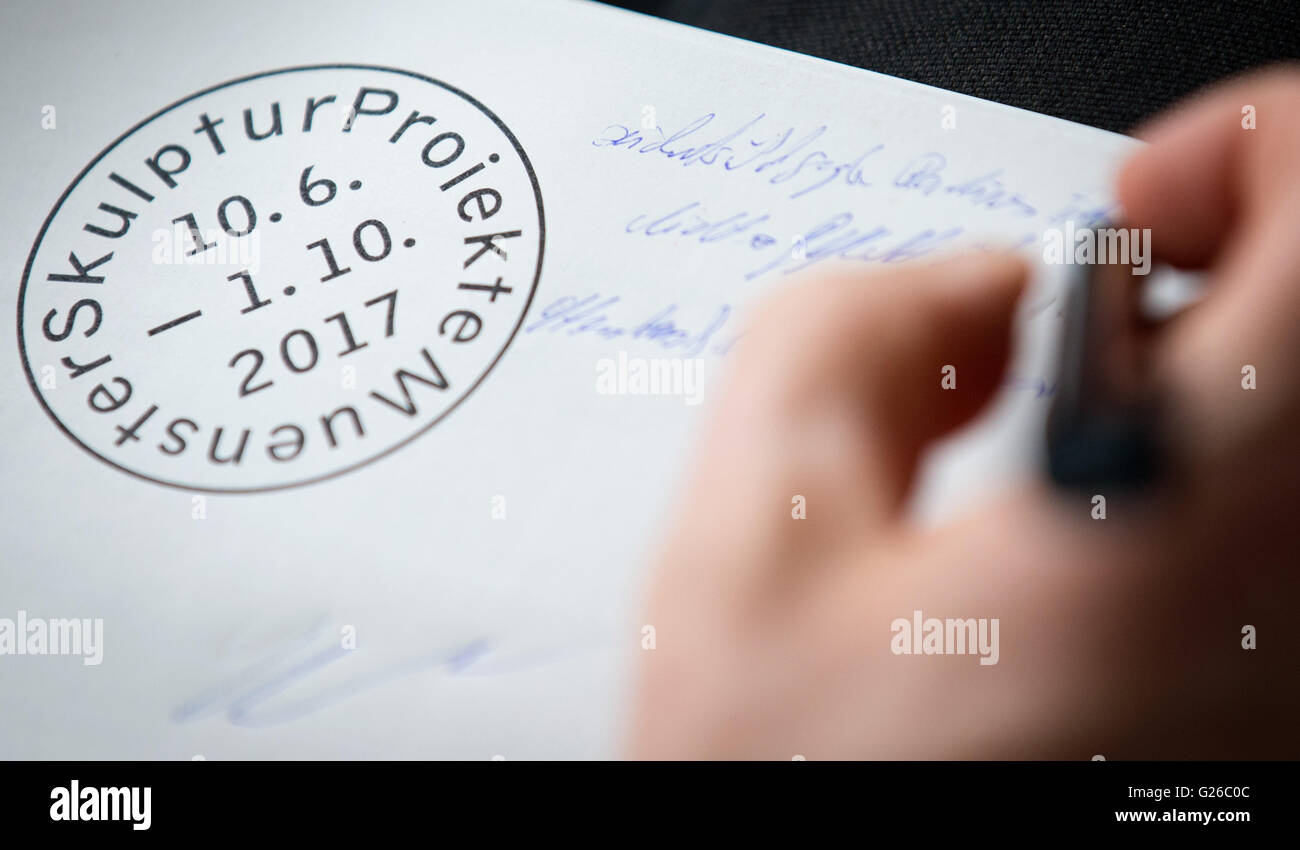 Projects notes hires stock photography and images Alamy