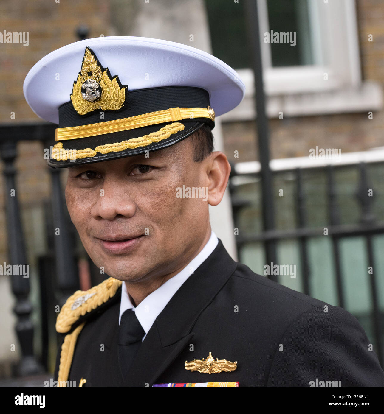 Senior naval officer hires stock photography and images Alamy