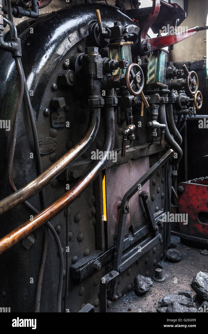 Austerity class steam engine locomotive cab interior, Nottingham Transport Heritage Centre, England, UK Stock Photo