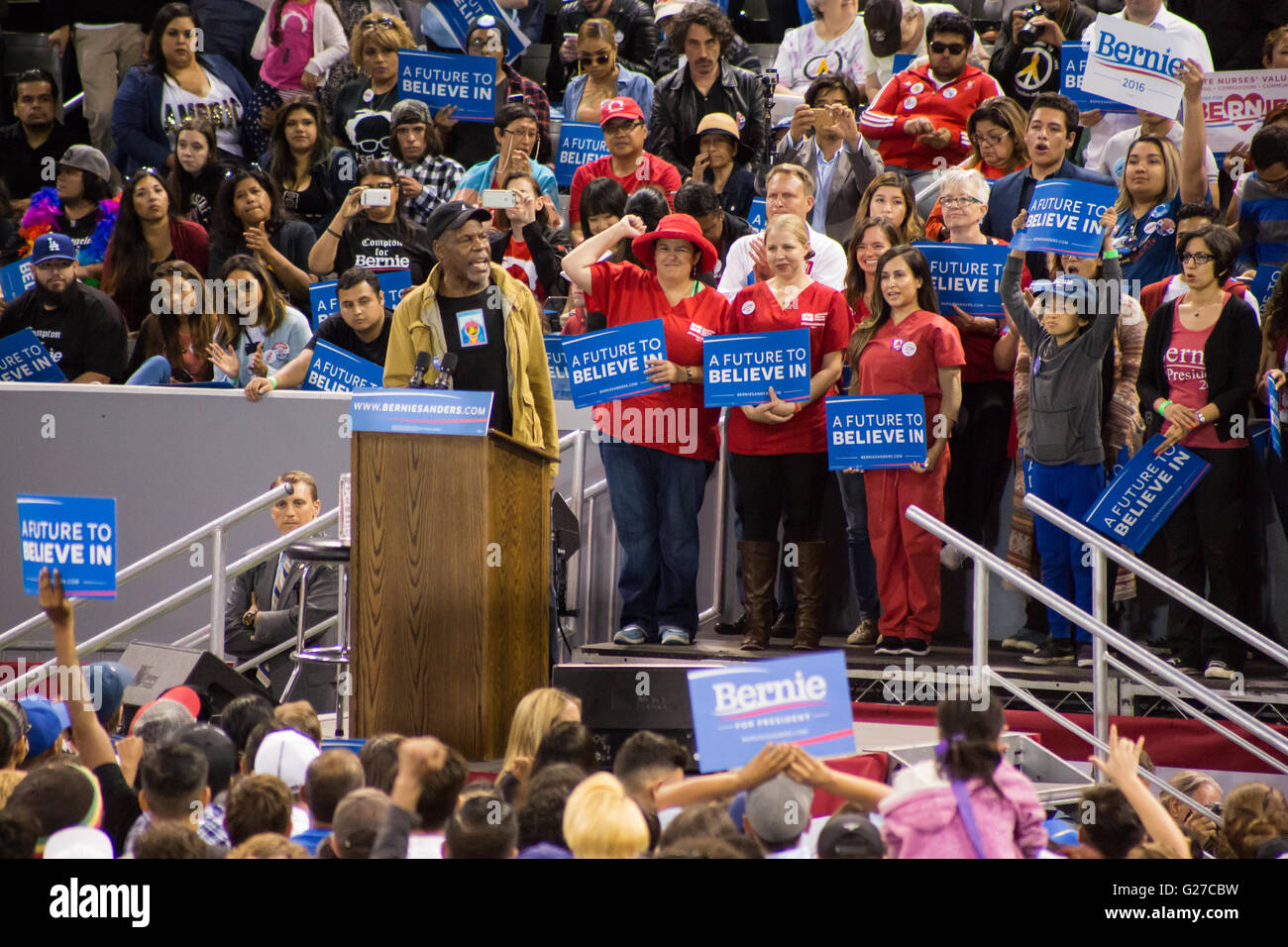 Danny Glover for Vermont Senator and Democratic presidential candidate Bernie Sanders at the Rally in Carson, California Stock Photo