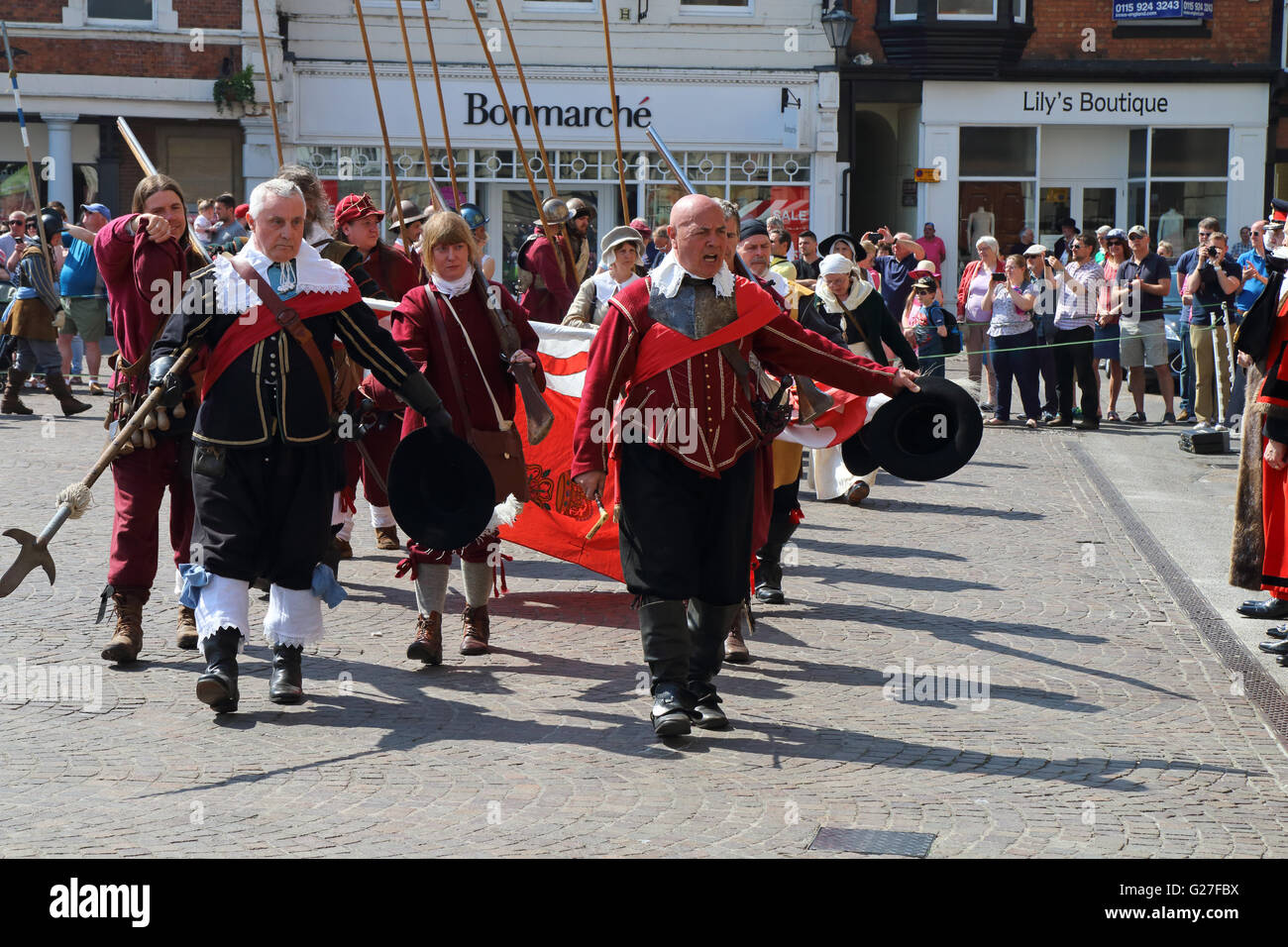 Royalist forces march from Newark on Trent Market Place after surrendering to parliamentarian forces english civil war Stock Photo