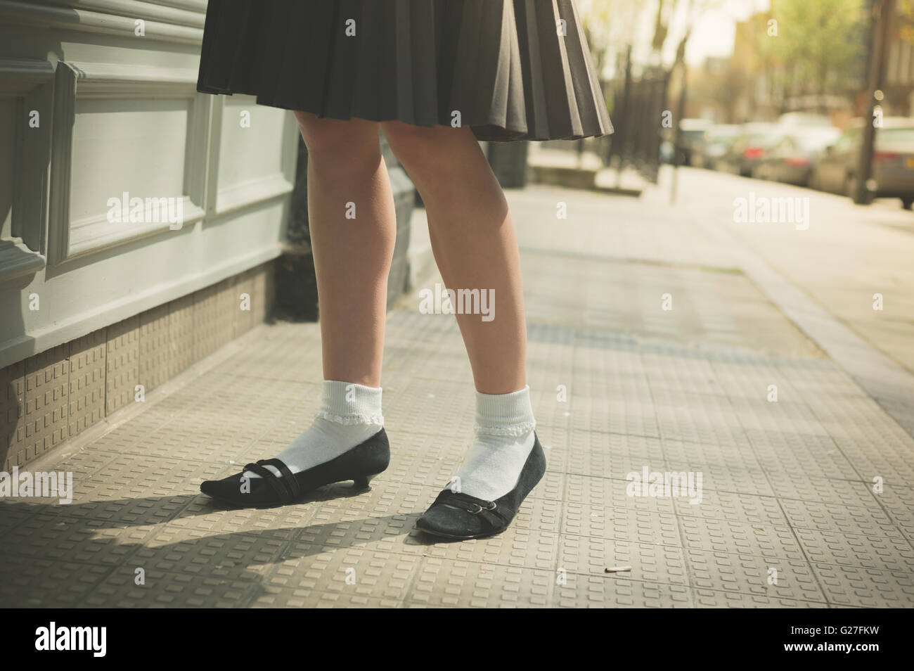 Young barefoot woman wearing skirt hi-res stock photography and images ...