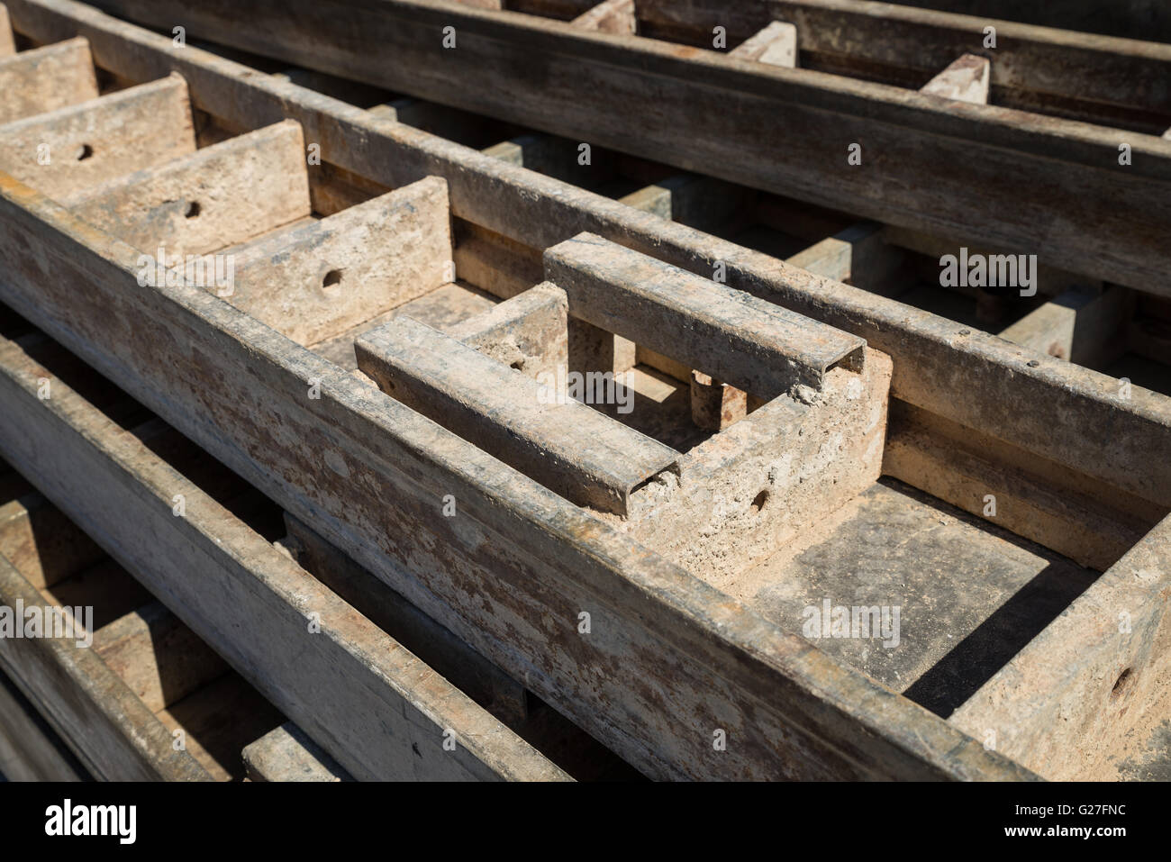 Concrete casting hi-res stock photography and images - Alamy