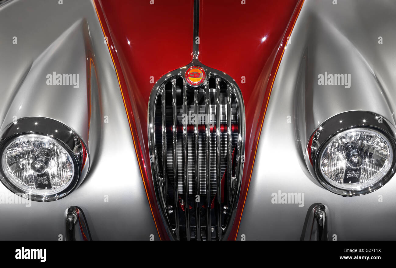 Car Front Grill High Resolution Stock Photography and Images Alamy