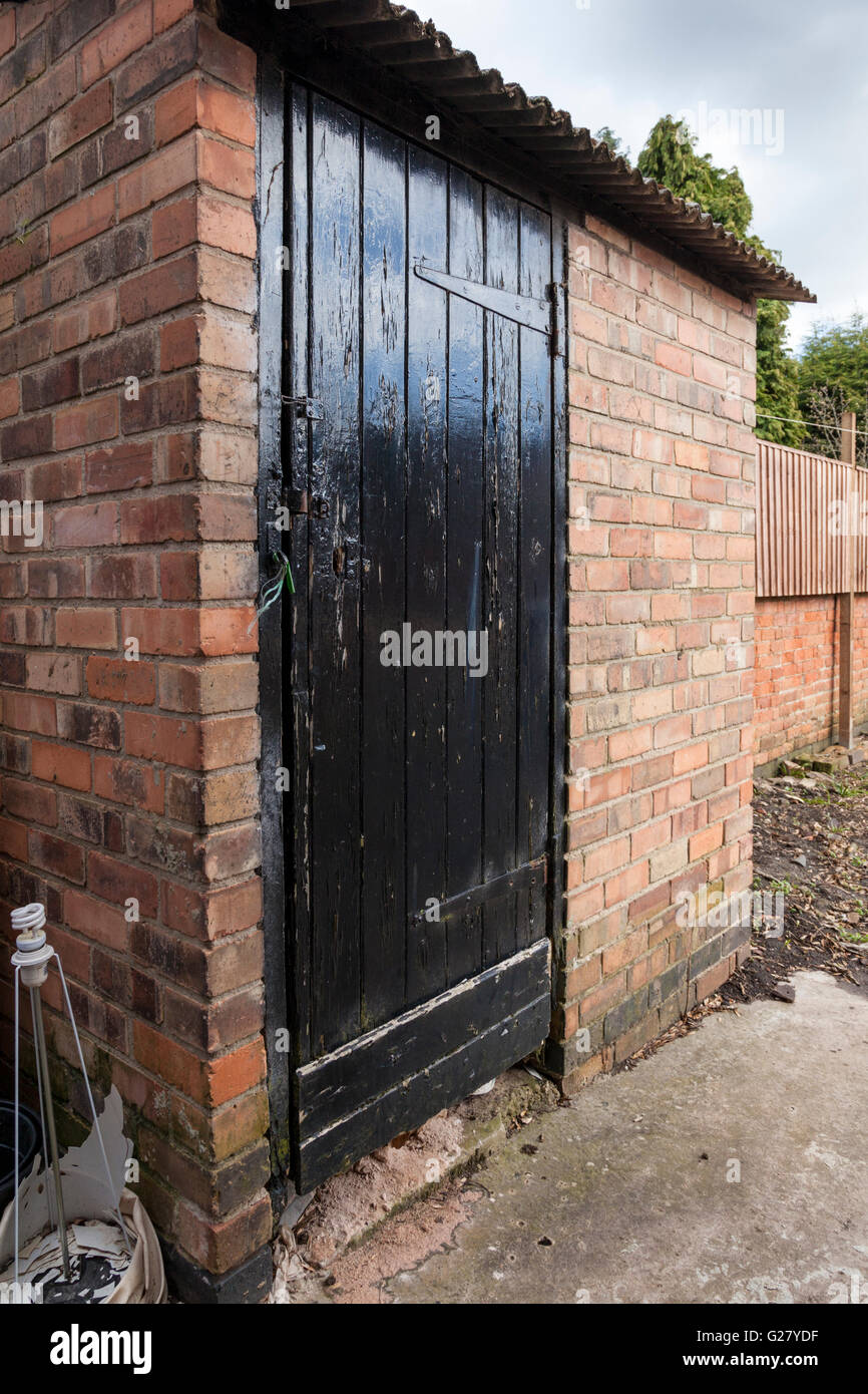 Brick outhouse or outbuilding originally used as a outside lavatory