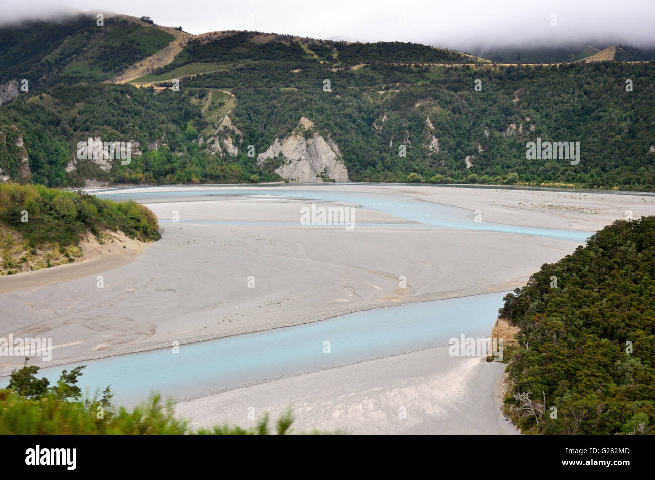Waimakariri river hires stock photography and images Alamy